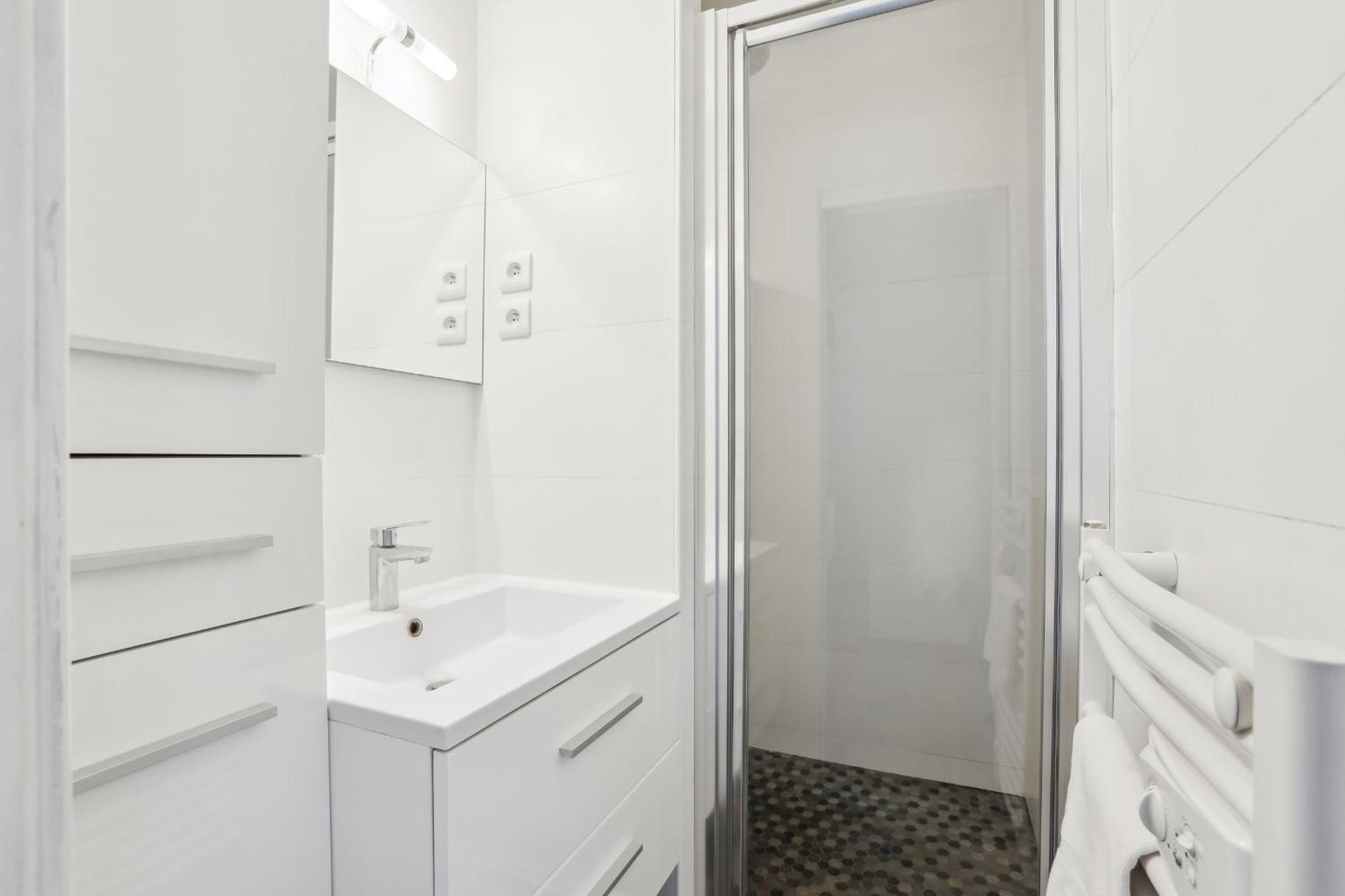 Bnbnova - 2br - Le Marais & De Appartement